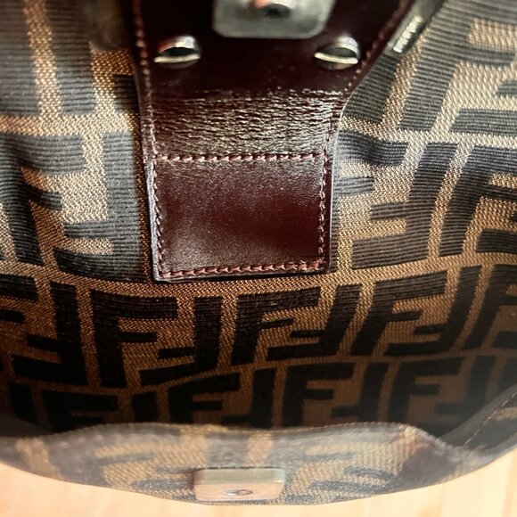 Authentic Vintage Fendi Zucca Shoulder Bag - Picture 5 of 16